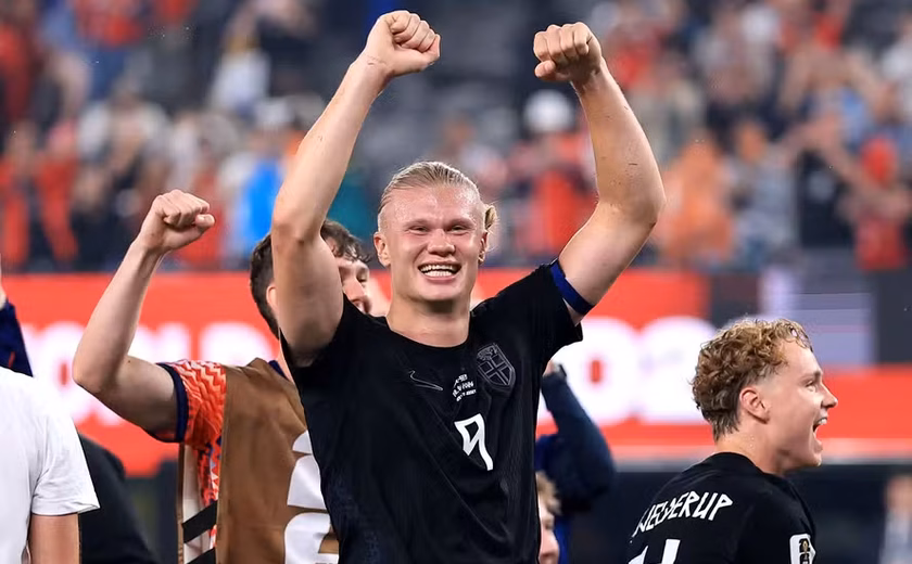 Craque Erling Haaland vira fenômeno entre os brasileiros após levar Noruega a feito histórico