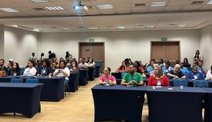 Alurb apresenta projetos de reciclagem em evento voltado ao cooperativismo e sustentabilidade