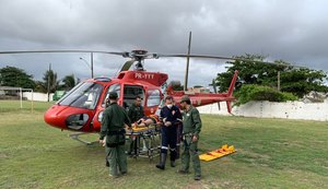Helicóptero do Samu resgata três vítimas, após acidente nesta sexta-feira (18)