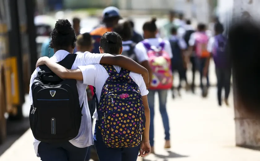 Relação é fundamental para a saúde mental, diz psicóloga