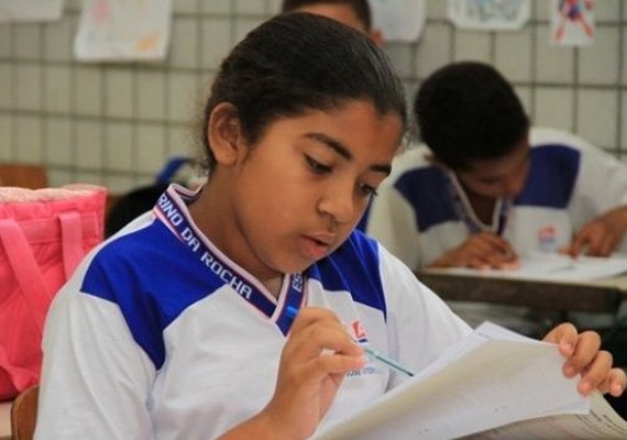 Cerca de oitenta mil estudantes farão segunda etapa da Prova Alagoas nesta terça