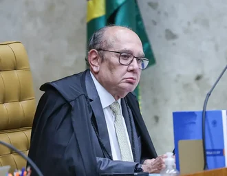 Gilmar Mendes nega pedido de prisão domiciliar a Bolsonaro