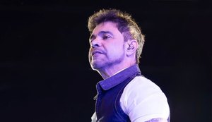 Zezé Di Camargo pede cancelamento de show no SBT: 'Estão prostituindo'