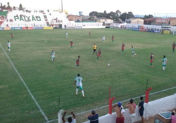Coruripe vence CSE fora de casa e dá grande passo rumo à semifinal