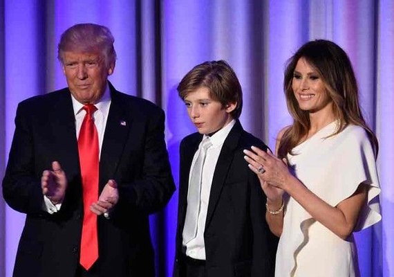 Donald Trump irá iniciar mandato na Casa Branca sem a mulher e o filho