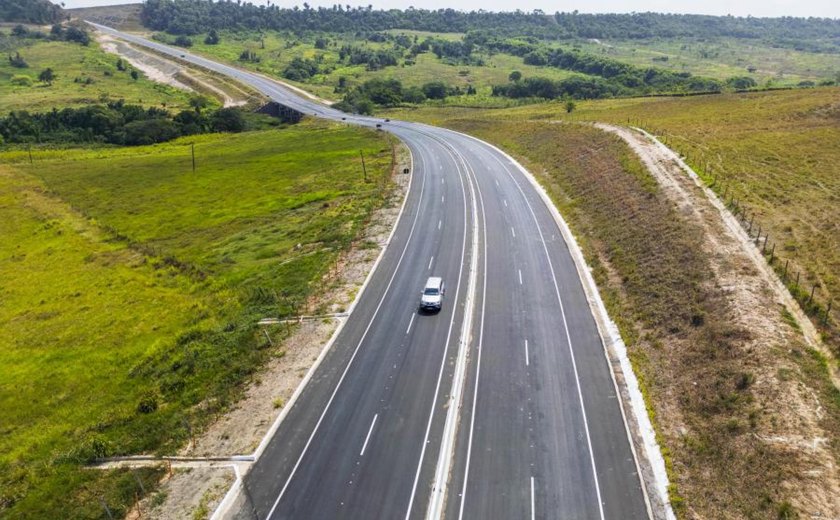 Alagoas confirma solidez em 2025 com alta de 20,8% em investimentos