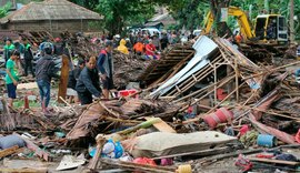 Tsunami deixa mais de 200 mortos e 800 feridos na Indonésia