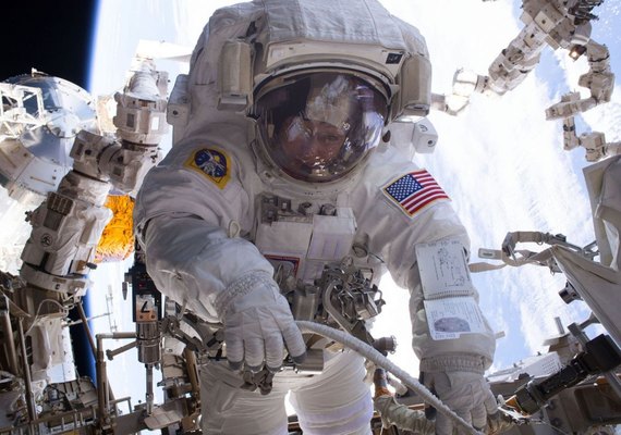Astronauta Peggy Whitson bate recorde americano de tempo no espaço
