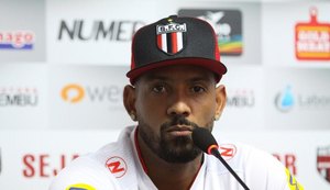 Ex-jogador do CSA, Everton Heleno é detido em Recife suspeito de roubos de celulares