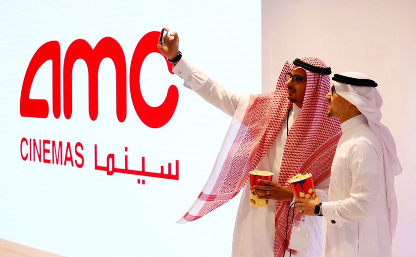 Ingressos para 1ª sessão de cinema na Arábia Saudita em 35 anos se esgotam rapidamente