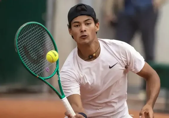 Brasileiro Guto Miguel é campeão de duplas em Wimbledon Juvenil