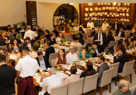 Sexta edição do prêmio Embaixadores do Turismo homenageia personalidades que impulsionam eventos em Alagoas