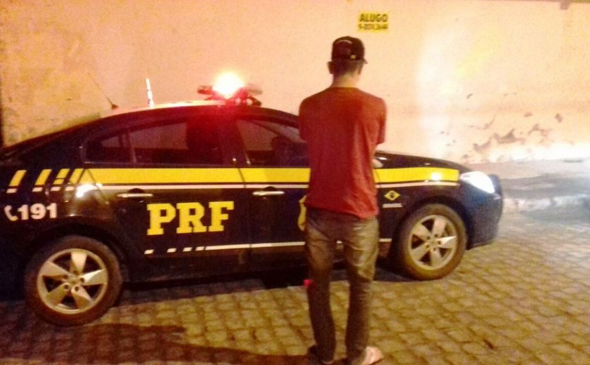 Procurado da Justiça de Curitiba é preso pela PRF no interior alagoano