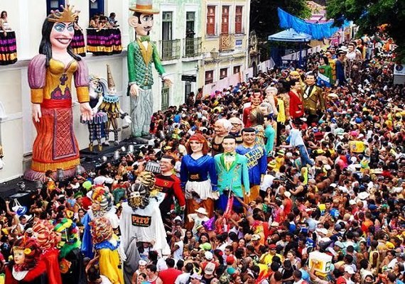 Carnaval em Recife e Olinda tem shows e blocos em diversos ritmos