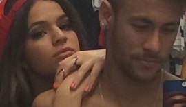 Neymar passará férias com Marquezine no Rio, diz jornal