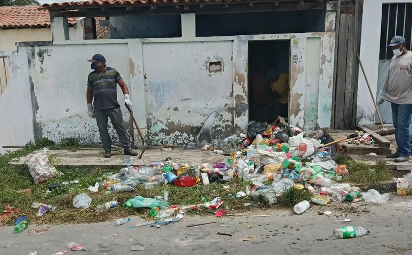 Acumulador compulsivo é internado e Prefeitura de Delmiro obrigada a higienizar o imóvel