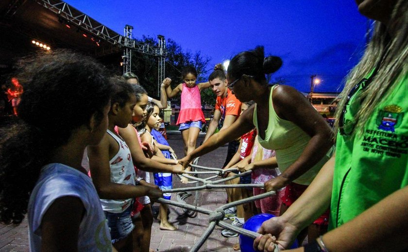 Cultura, lazer e esporte tomam conta da Praça da Faculdade em Maceió