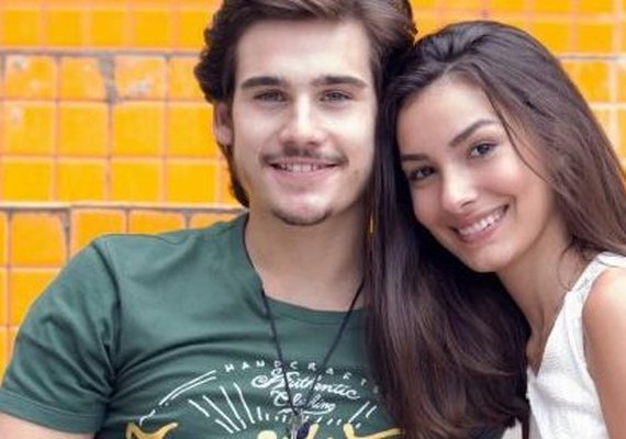 Novela 'Rock Story': Por Zac, Yasmin enfrenta Léo Régis e vai procurar emprego
