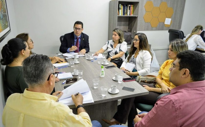 Defensoria, Sesau e SMS se reúnem para acompanhar atuação da saúde pública