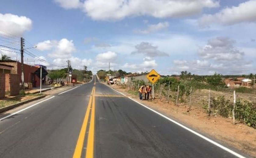 Governo de Alagoas inaugura conclusão do Pró-Estrada em Feira Grande na 2ª