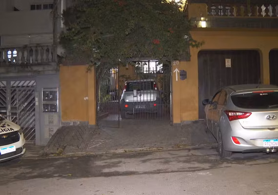 Idoso de 77 anos morre esfaqueado dentro de casa na Zona Sul de SP; filha também foi encontrada ferida