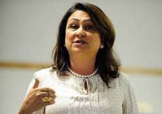 Presidente do PDT diz que Kátia Abreu será vice na chapa de Ciro Gomes