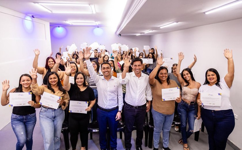 Segunda edição do projeto 'Sua Hora Chegou' transforma vidas com cursos gratuitos em Maceió e Arapiraca