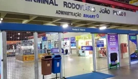 Absurdo na Rodoviária de Maceió: Passageiros são obrigados a pagar R$ 3,50 para usar banheiro e banho custa R$ 18.50