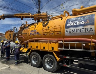 Serviços de drenagem se destacam durante período chuvoso em Maceió