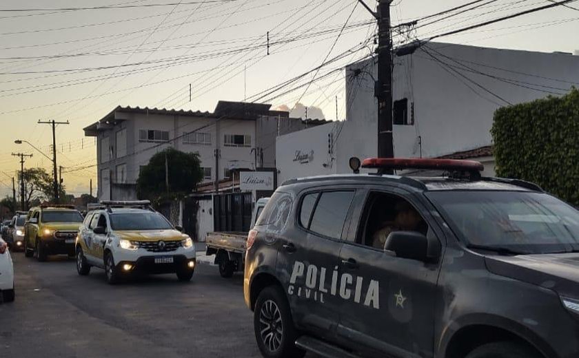 Operação cumpre 12 mandados em Maceió contra organização criminosa ligada ao tráfico de drogas