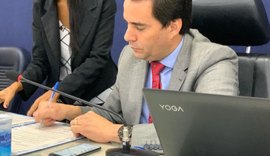 Presidente da Câmara promulga mais de 20 leis aprovadas pela Casa