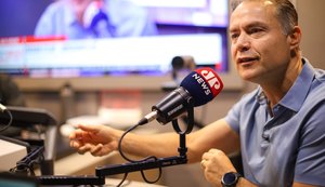 'Pesquisa sinaliza a virada da eleição', afirma Renan Filho