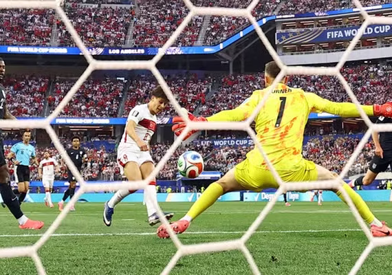 Turquia se despede da Copa do Mundo com vitória sobre os Estados Unidos