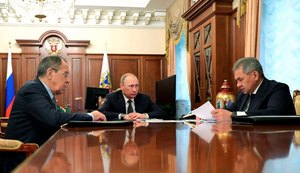 Putin anuncia cessar-fogo entre regime sírio e os rebeldes armados