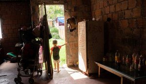 Em Alagoas, 83,8% das crianças e adolescentes estão na pobreza em suas múltiplas dimensões