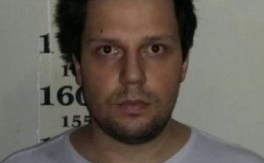 Vaza foto de Thiago Servo, ex-dupla de Thaeme, no momento de sua prisão