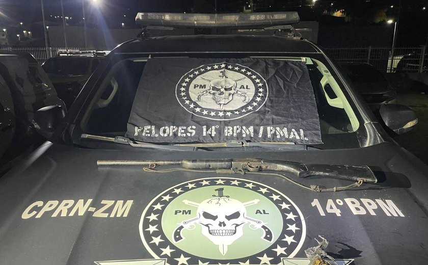 Ações da PM retiram drogas e arma de fogo de circulação