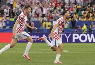 Croácia vence Gana e enfrenta Portugal na segunda fase