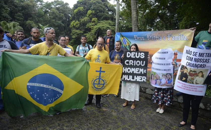 Queermuseu reabre no Rio de Janeiro sob protesto conservador