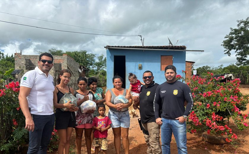 Além da segurança: Policiais civis fazem doação de 500kg de alimento para comunidade local