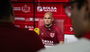 Crystopher destaca força coletiva do CRB e pede humildade na reta final da Série B