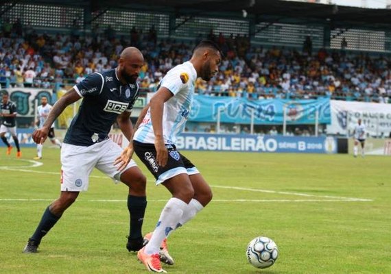 CRB vai a Florianópolis e procura atacante camisa 9