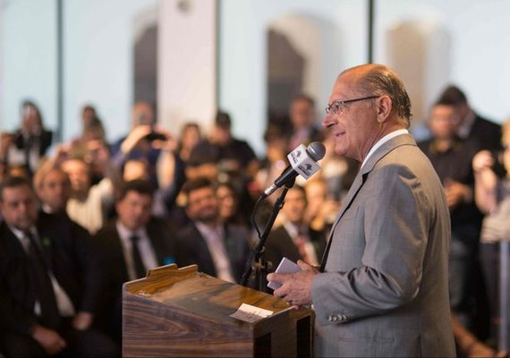 PSDB diz que Alckmin precisa registrar 10% nas pesquisas até abril