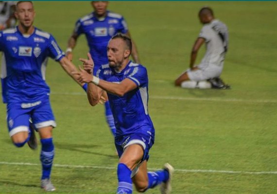 CSA vence Ponte Preta de virada, se aproxima do G4 e começa a sonhar com acesso