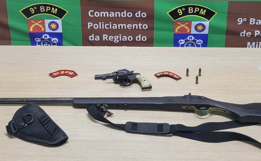 PM prende homem que ameaçou crianças com arma de fogo por causa de barulho em Delmiro Gouveia