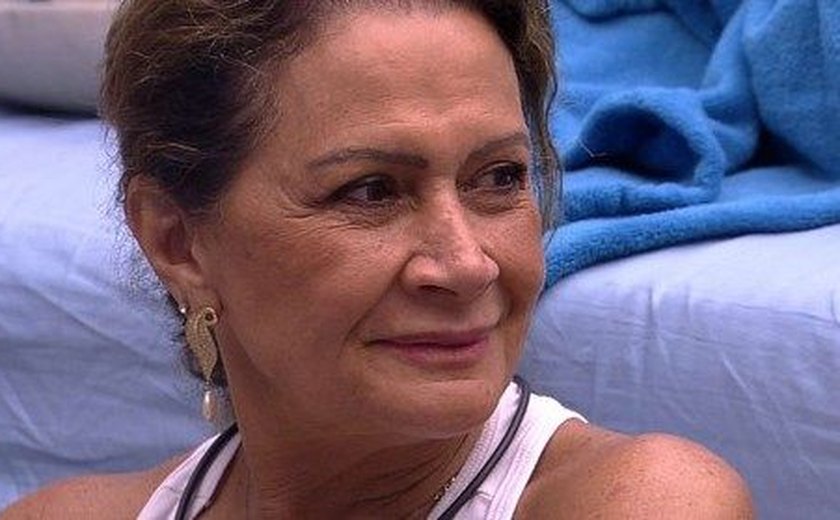 'BBB 17': Ieda sugere que Marcos tem uma namorada secreta fora do programa