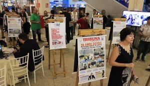 Encerramento da exposição '18 Anos em Capas' celebra a trajetória da Tribuna Independente no Maceió Shopping