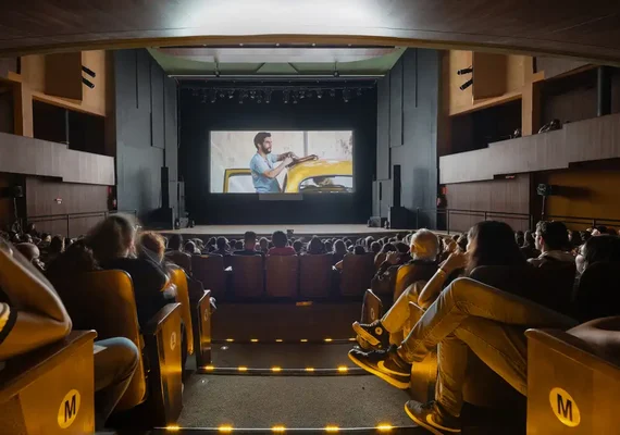 Depois de prêmios, O Agente Secreto está em mais salas de cinema