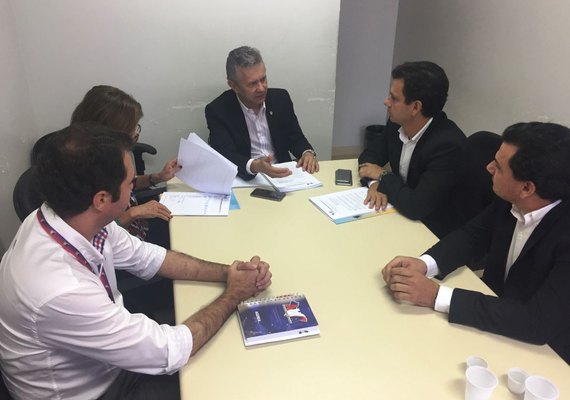 AMA e MP vão acompanhar processos de transição nos municípios