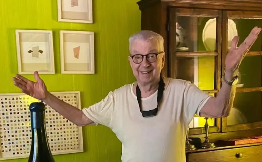 Morre, aos 83 anos, o jornalista Renato Machado